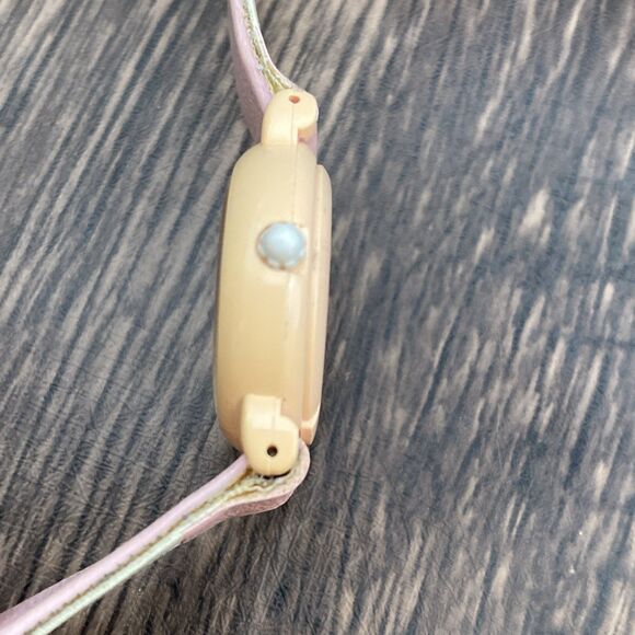 Lorus Pink Minnie Mouse Vintage Quartz Watch Analog 27mm New Battery - Picture 4 of 9